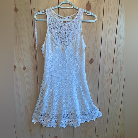 Hollister size medium-white short dress - Picture 1 of 9